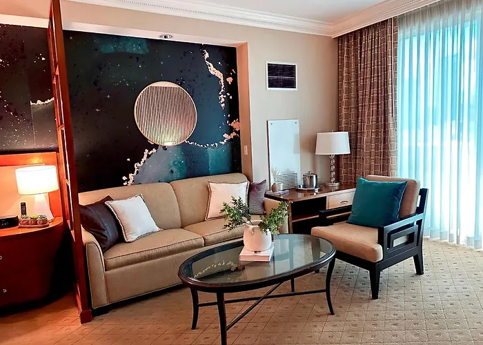 Balcony Full Strip View Suite Mgm Signature Free Valet